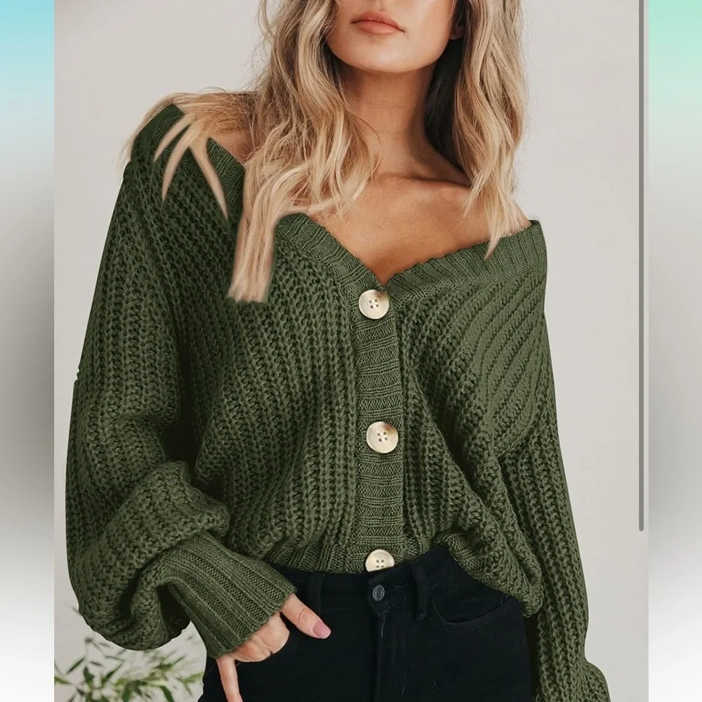 Chunky Knit Open Front Sweater Long Sleeve Button Loose Short Cardigan
8093 - Picture 7 of 9